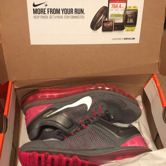 Nike Shoes - Air Max